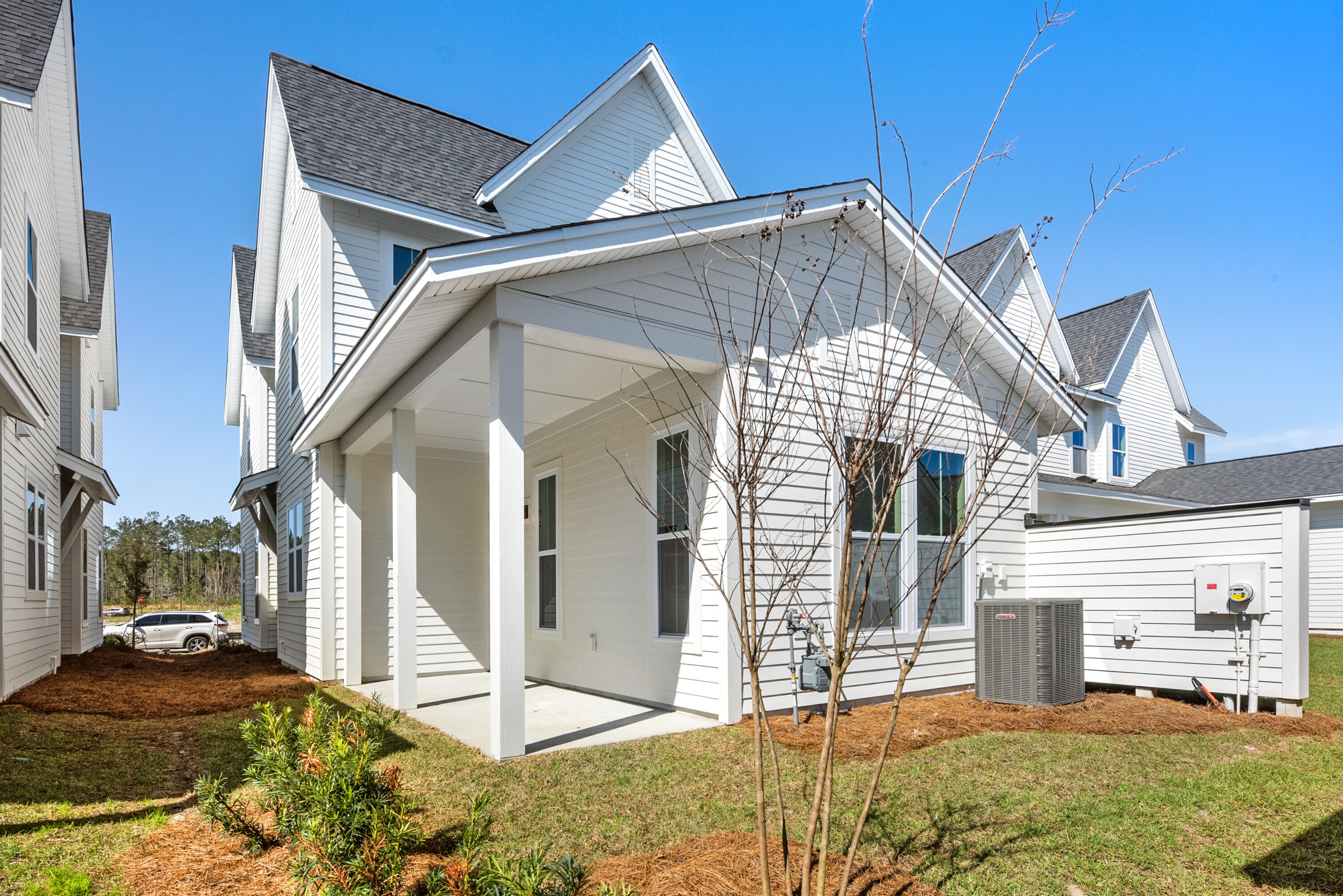 Photo 18 of 26 of 280 Symphony Avenue townhome