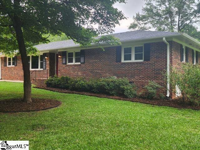 Photo 1 of 24 of 104 Kilgore Avenue house