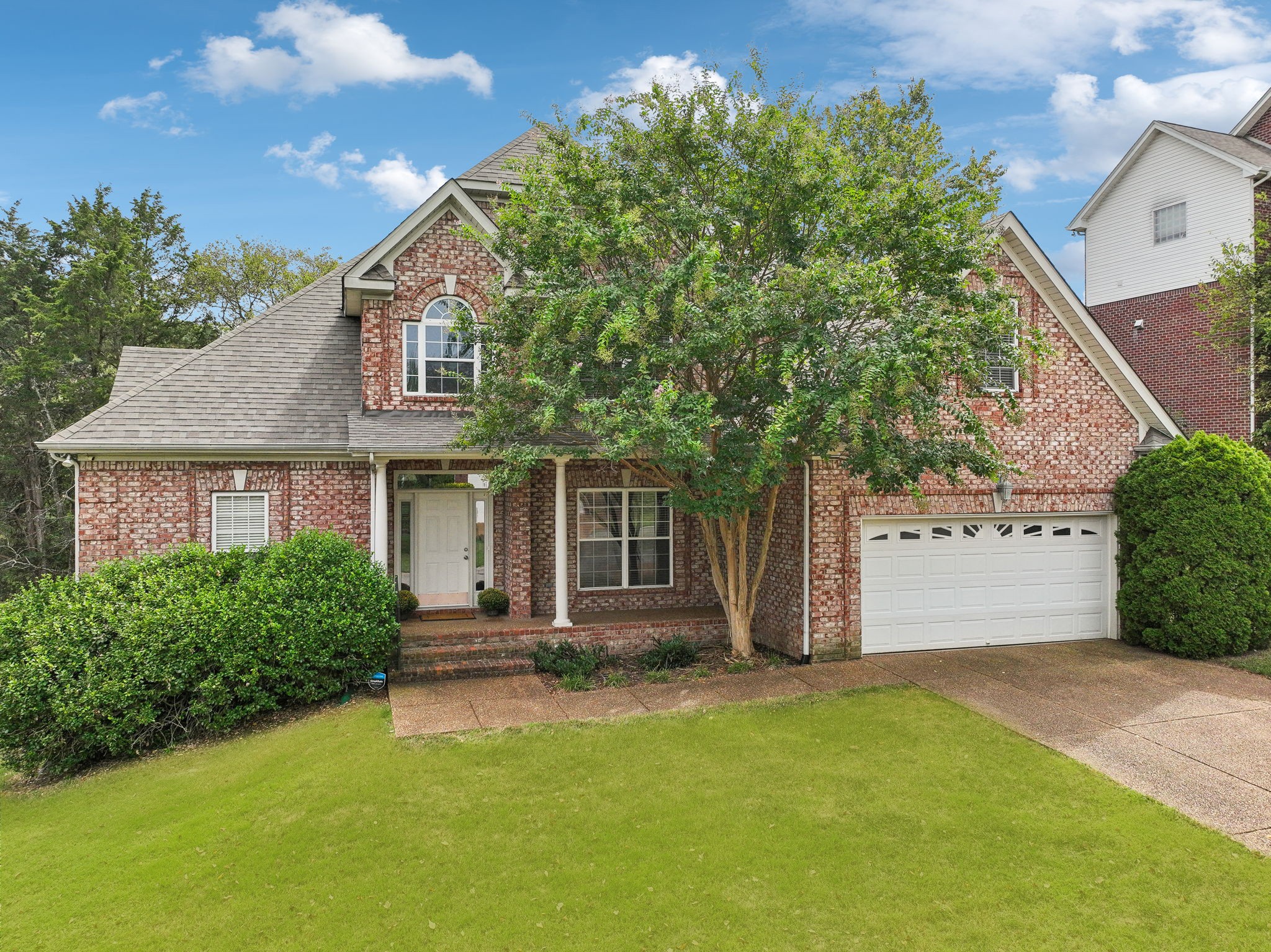 Photo 1 of 39 of 1585 Red Oak Ln house