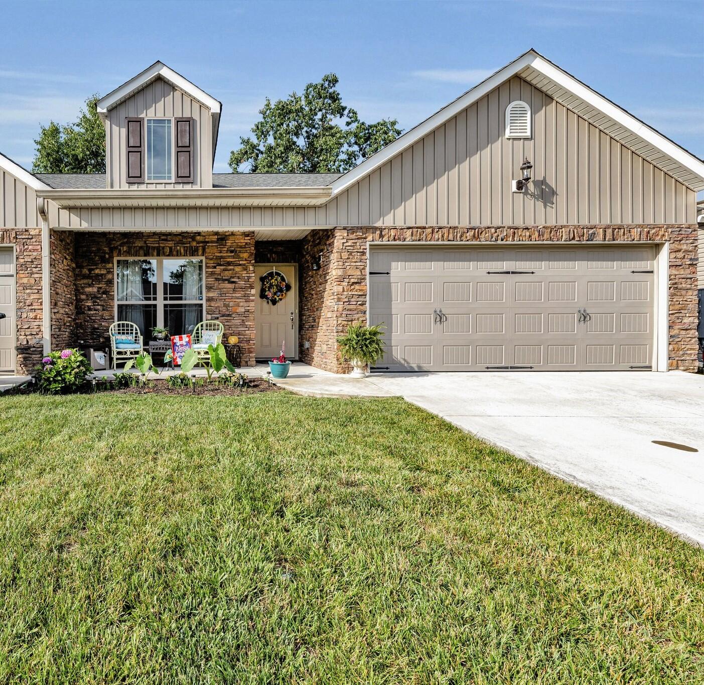 Photo 1 of 22 of 6818 Satya Way 6 townhome