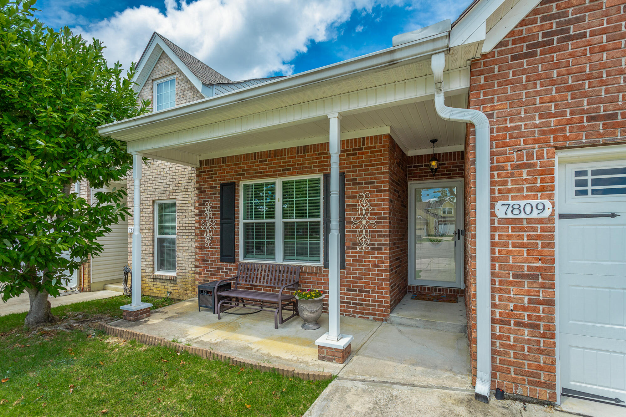 Photo 4 of 53 of 7809 Legacy Park Ct townhome