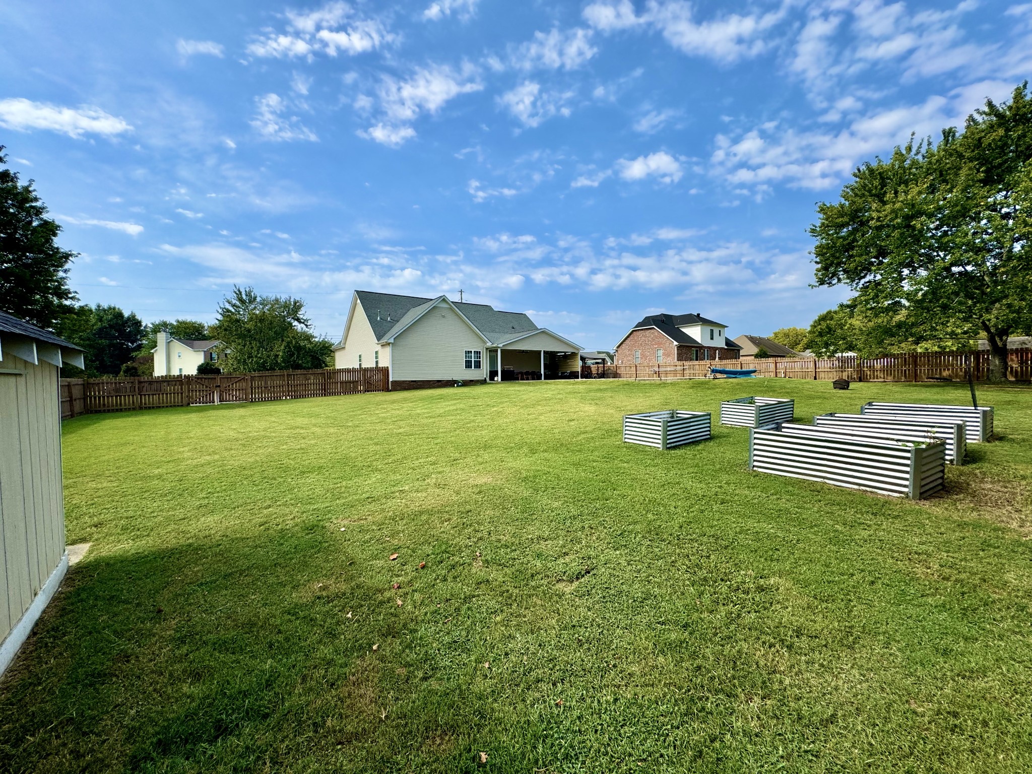 Photo 4 of 5 of 1011 Haggard Dr house