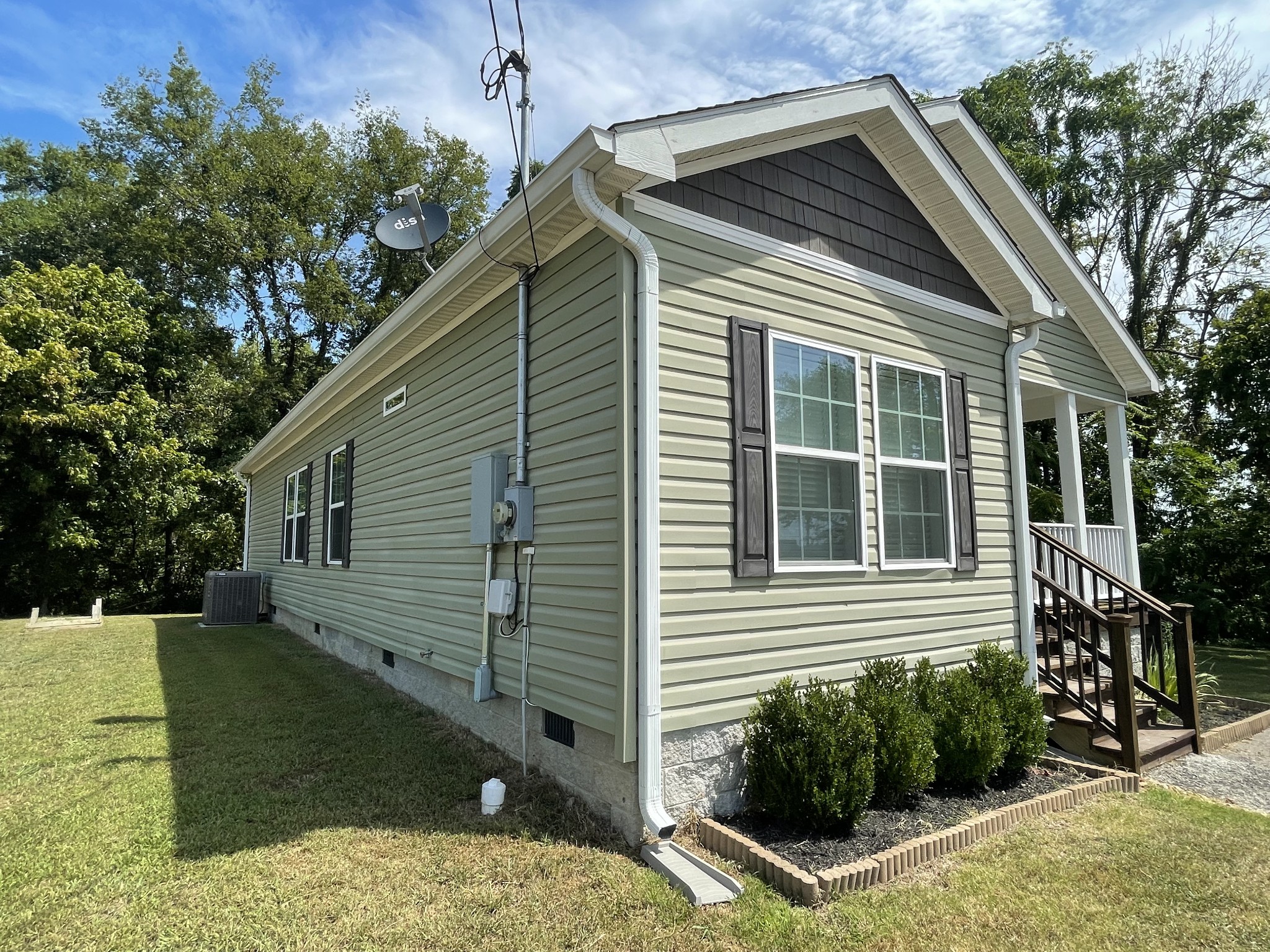 Photo 19 of 24 of 100 N James M Campbell Blvd N mobile home