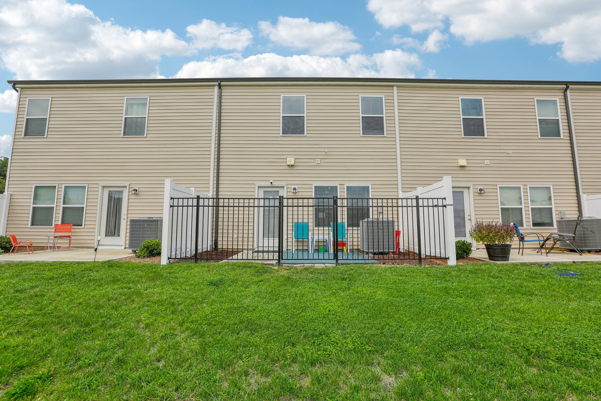 Photo 53 of 56 of 352 Wiregrass Ln townhome