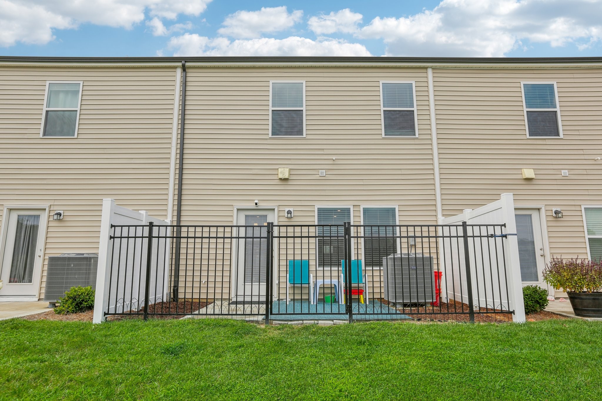 Photo 54 of 56 of 352 Wiregrass Ln townhome