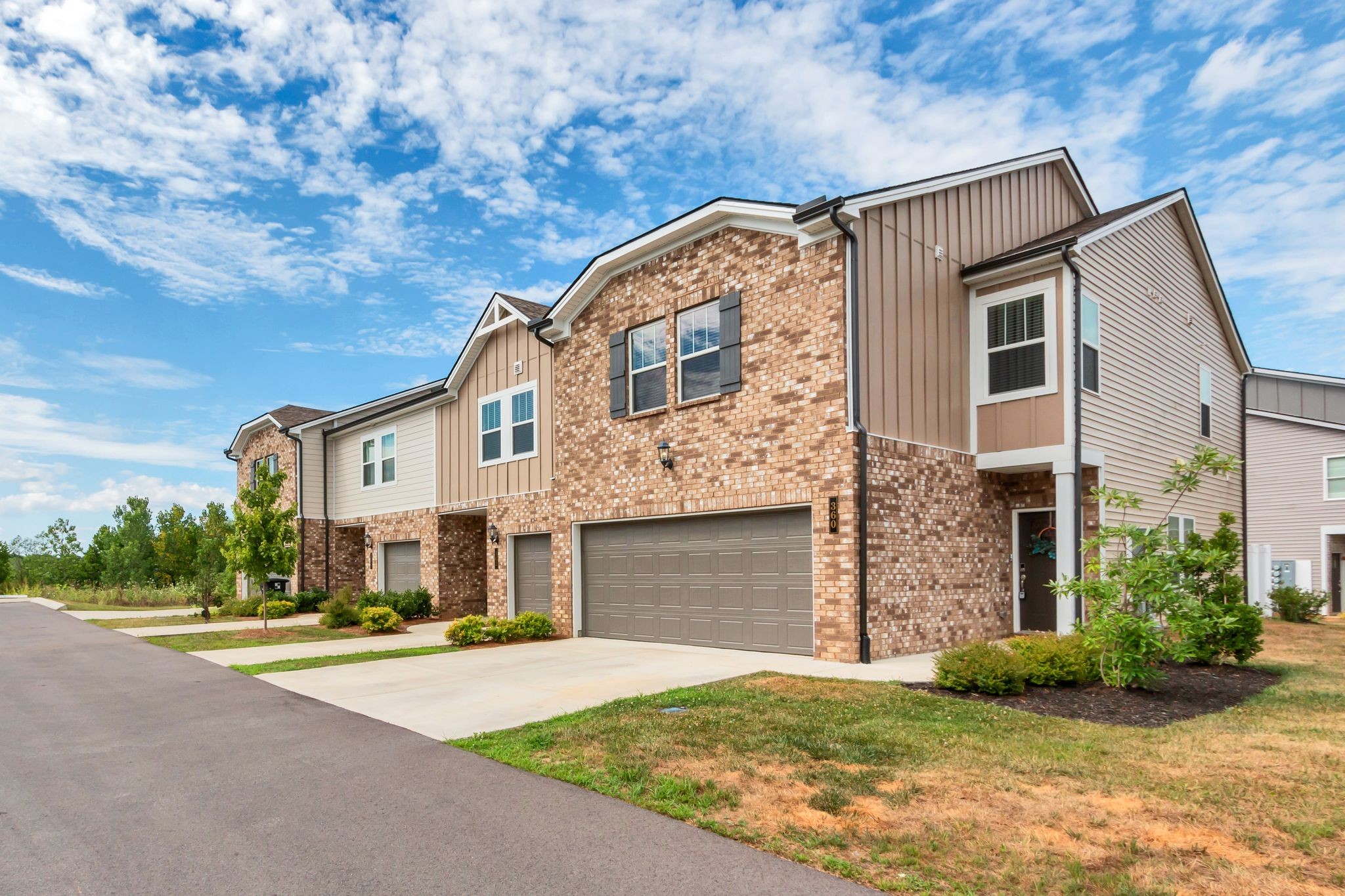 Photo 1 of 34 of 360 Coleman Ct townhome