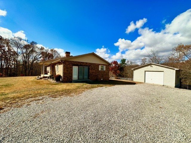 Photo 6 of 20 of 206 Bell Rd house