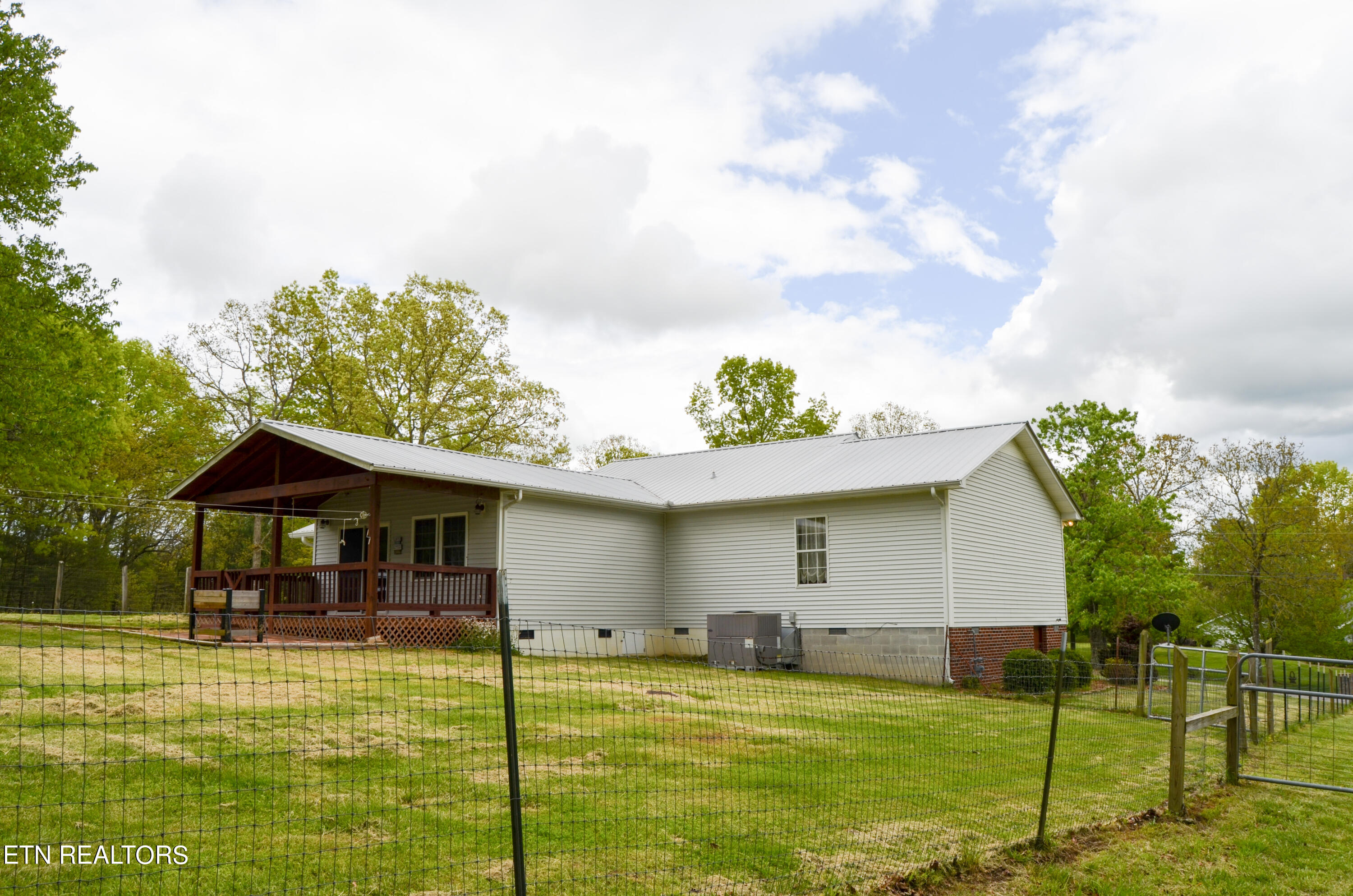 Photo 53 of 59 of 1009 Obed River Rd house