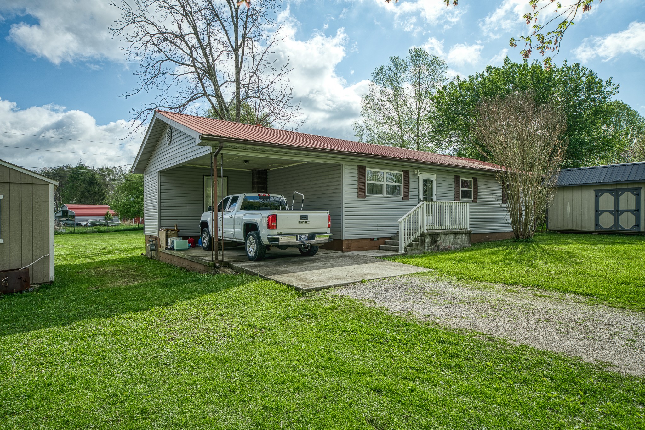 Photo 24 of 26 of 608 Gordon Rd house