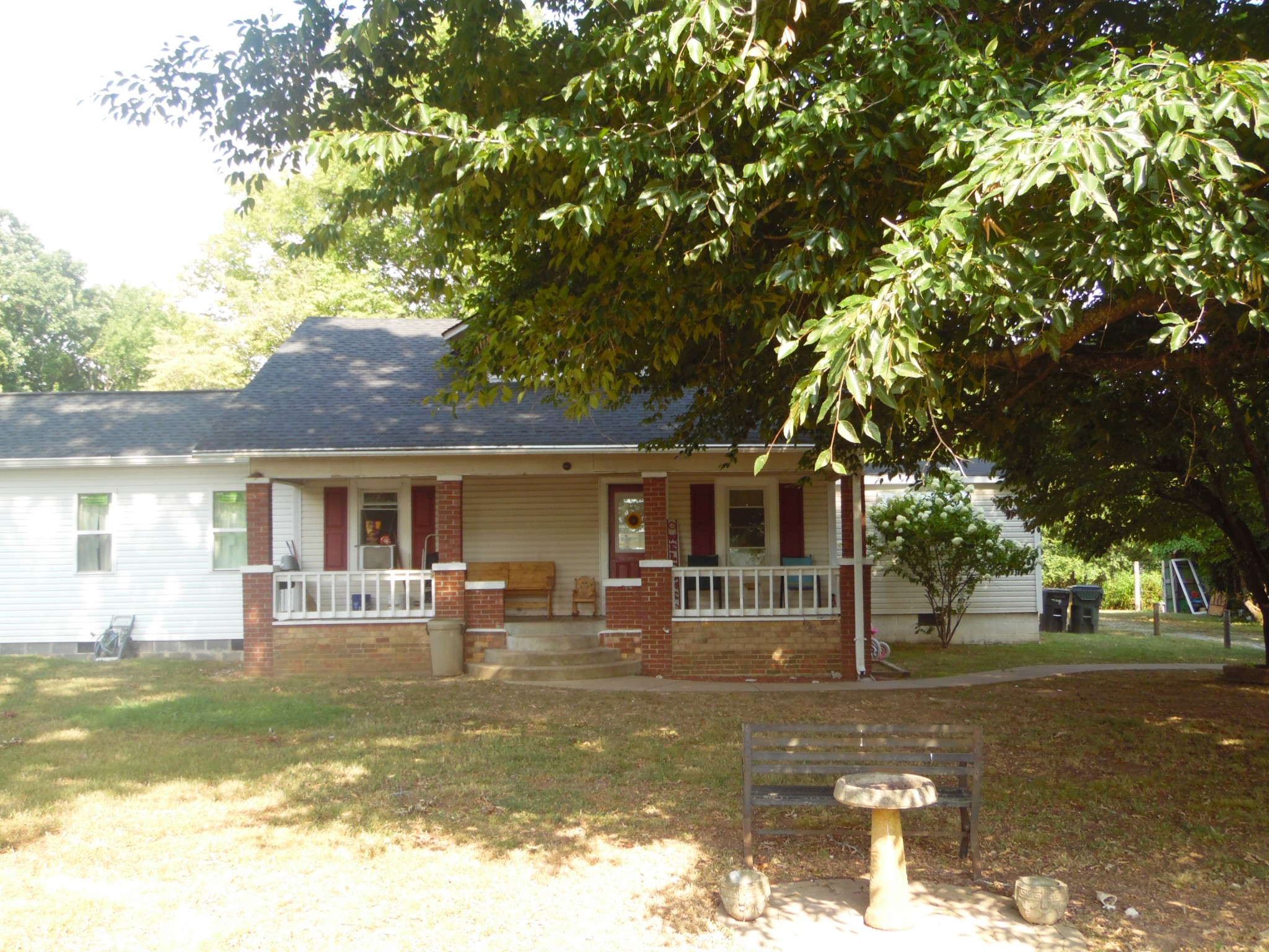 Photo 18 of 39 of 328 Old Huntsville Rd house