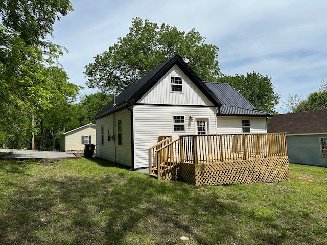 Photo 5 of 19 of 106 Cedarwood St house