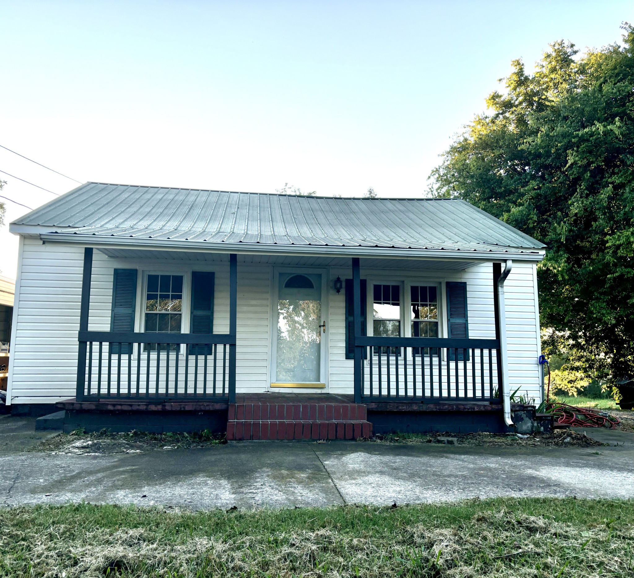 Photo 1 of 1 of 111 Curtis Askins Blvd house