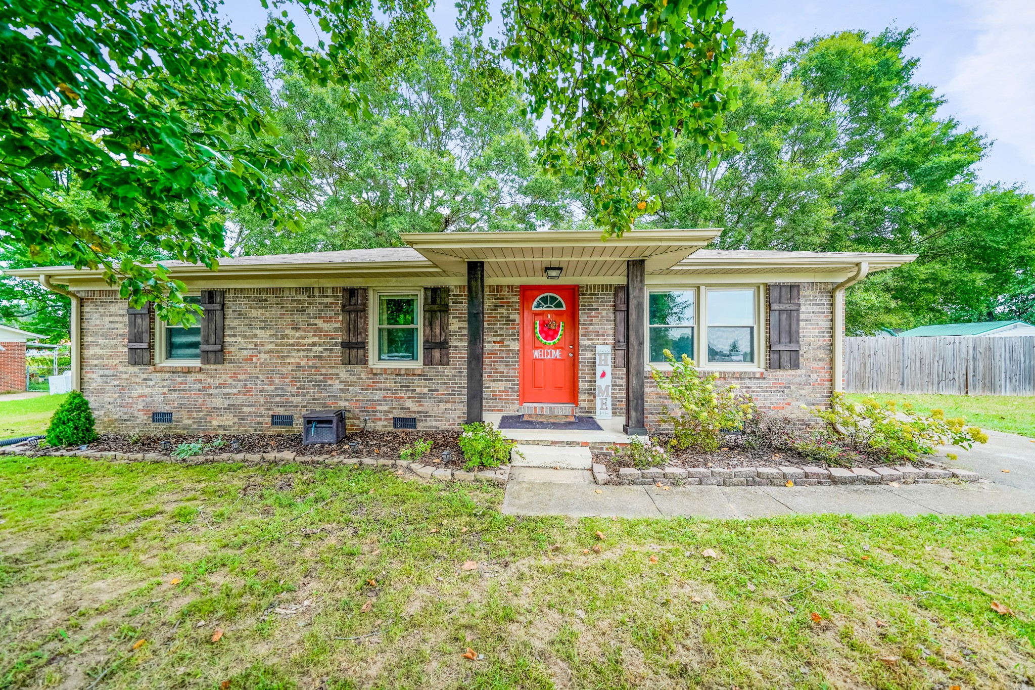 Photo 1 of 23 of 72 Childress Rd house