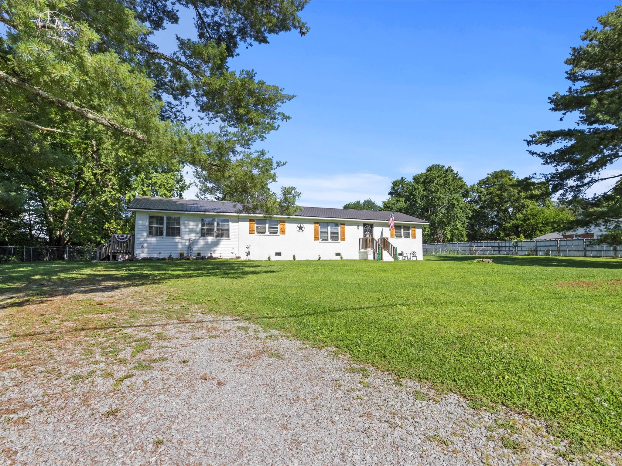 Photo 1 of 21 of 215 Old Huntsville Rd house