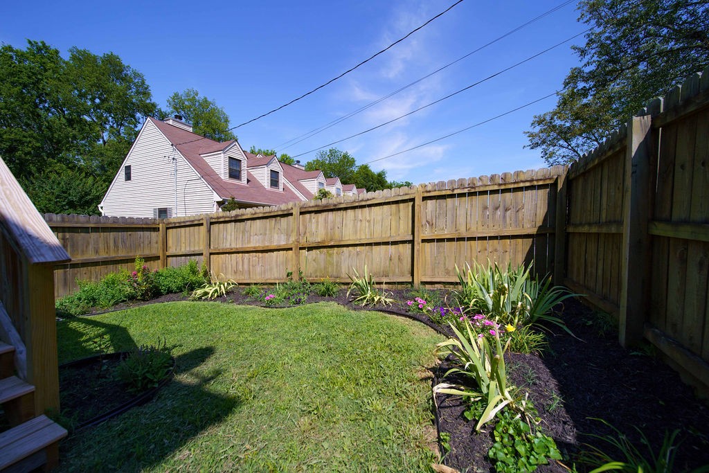 Photo 14 of 61 of 501 Deer Point Circle townhome