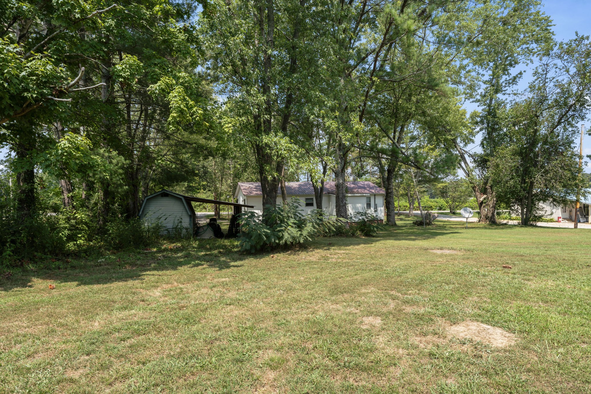 Photo 23 of 23 of 1689 Pleasant Ridge Rd house