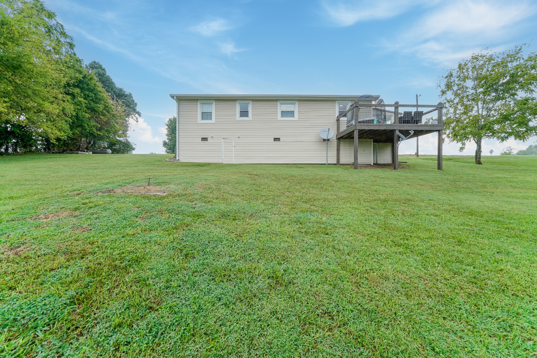 Photo 20 of 23 of 6 Snoddy Rd house