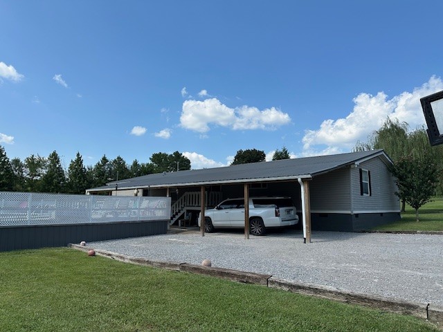 Photo 4 of 33 of 503 Howell Hill Rd mobile home