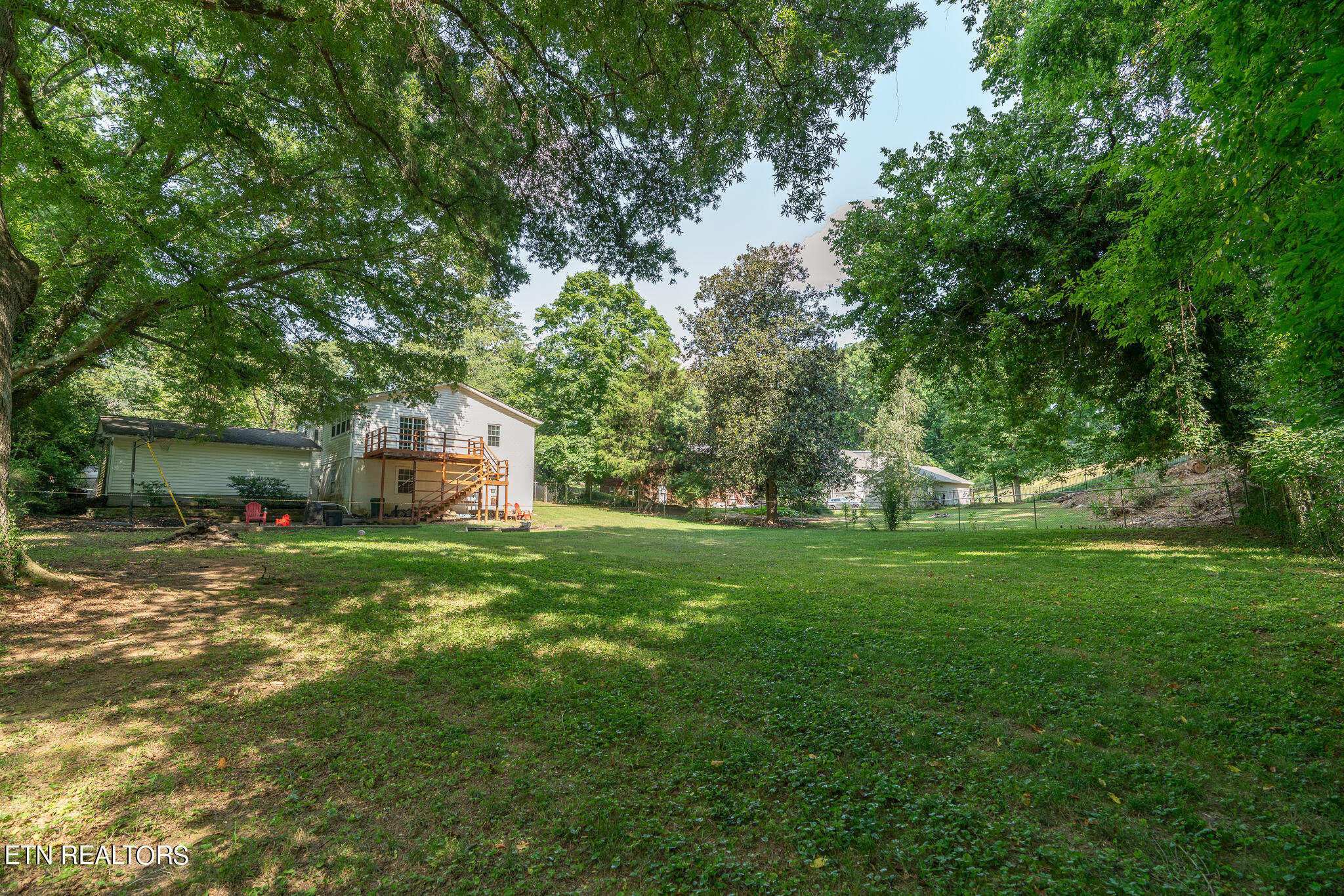 Photo 18 of 20 of 309 Maple Loop Rd house