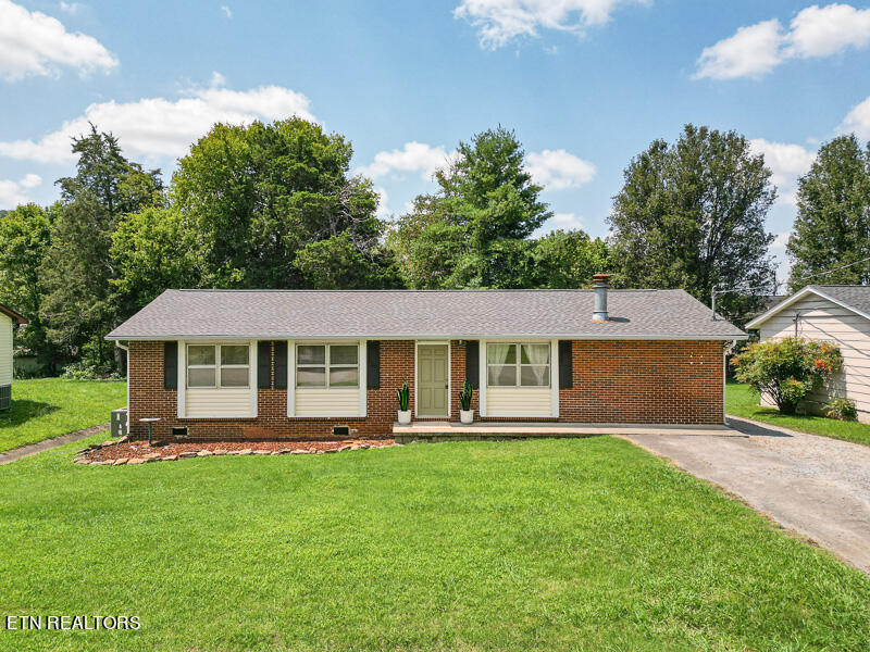 Photo 1 of 27 of 7133 Meadowbrook Circle house