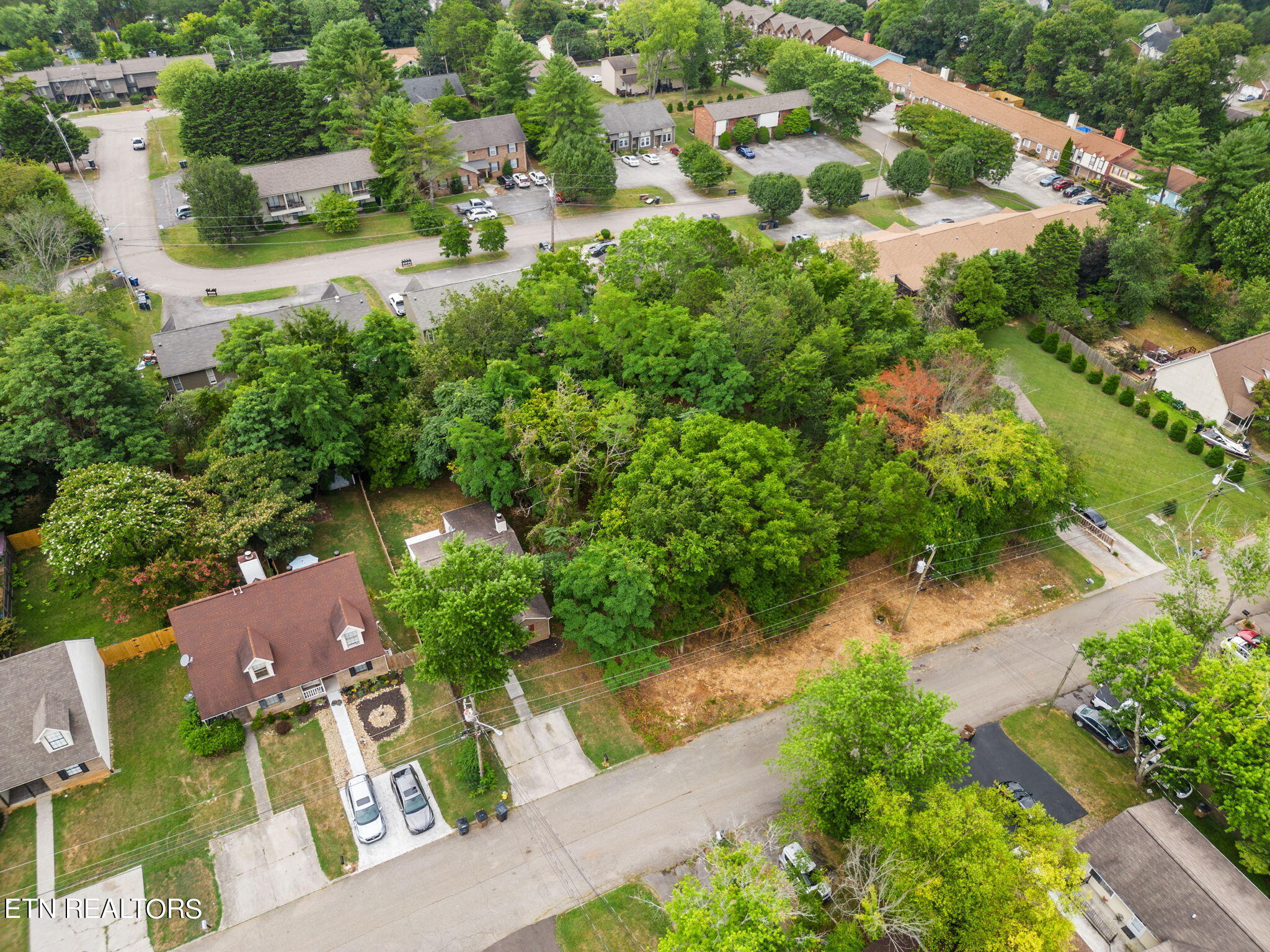 Photo 6 of 13 of 2028 Countryhill Lane land