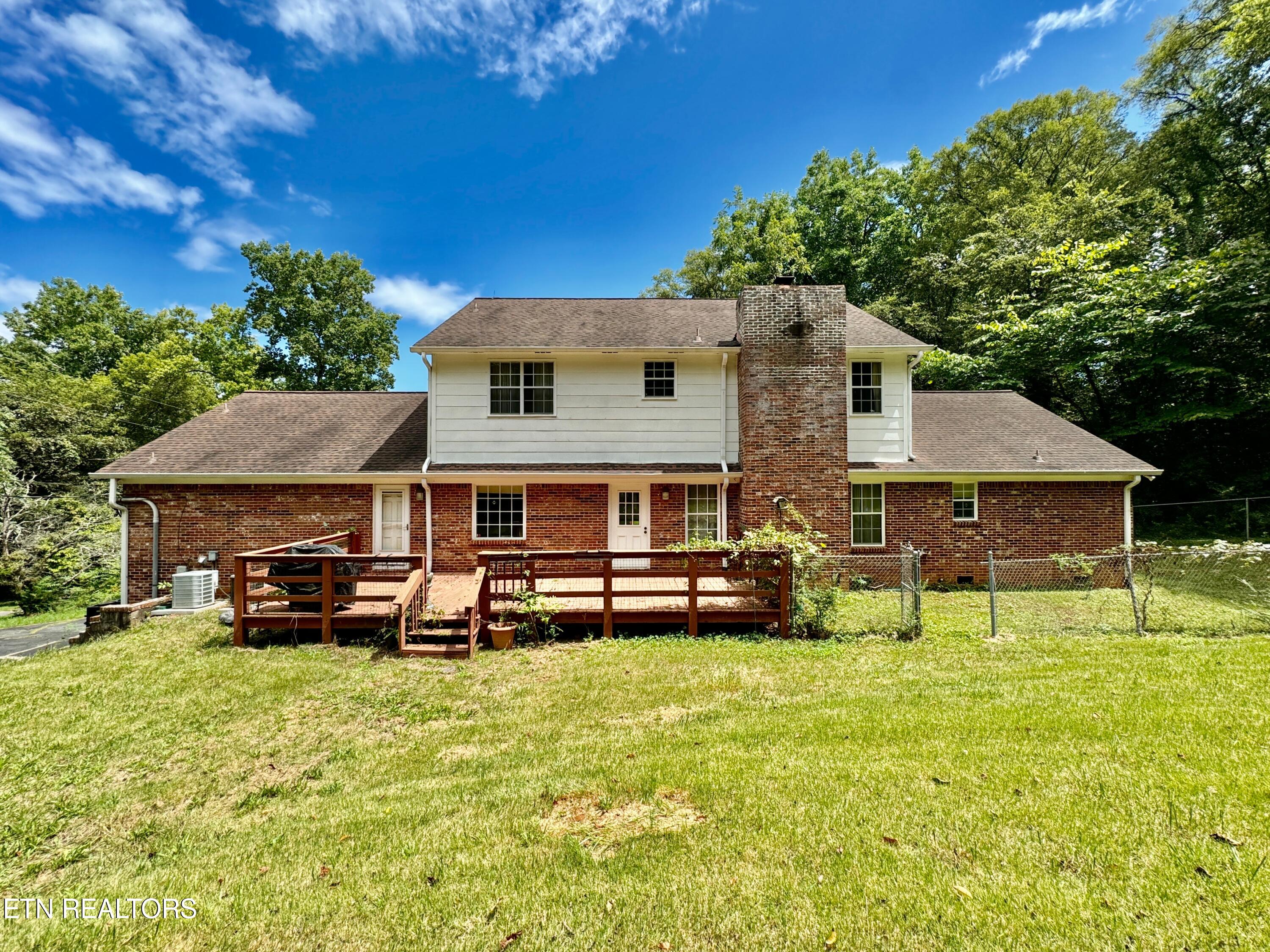 Photo 10 of 49 of 317 S David Lane house