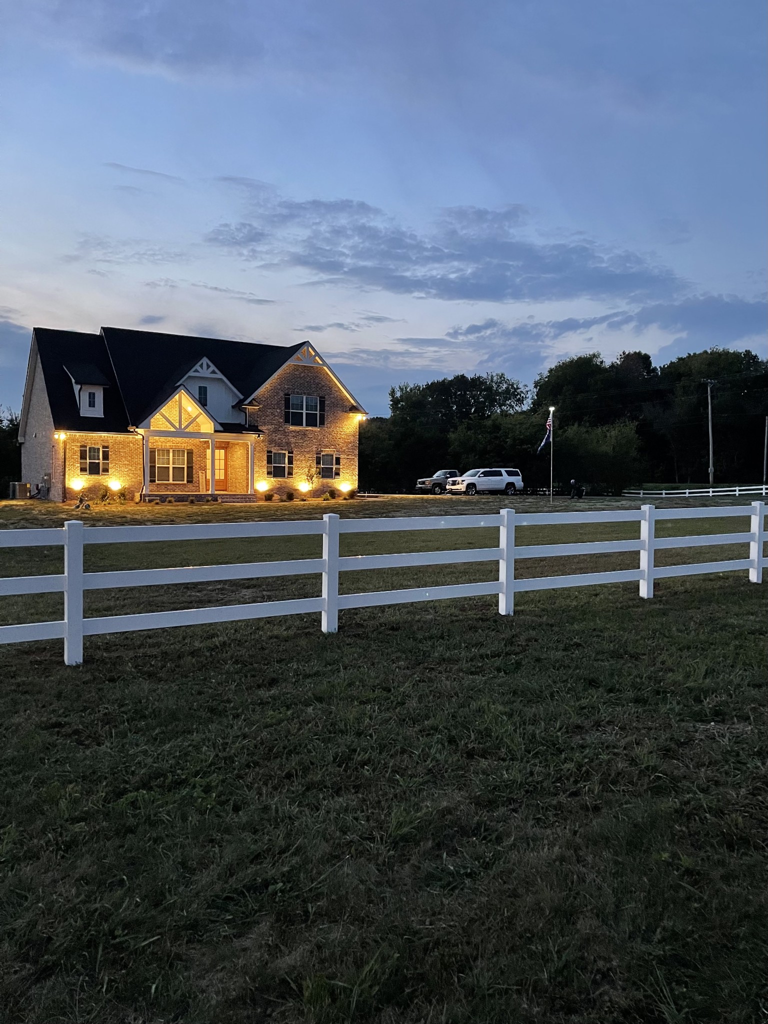 Photo 1 of 1 of 2290 Hamilton Chambers Rd house