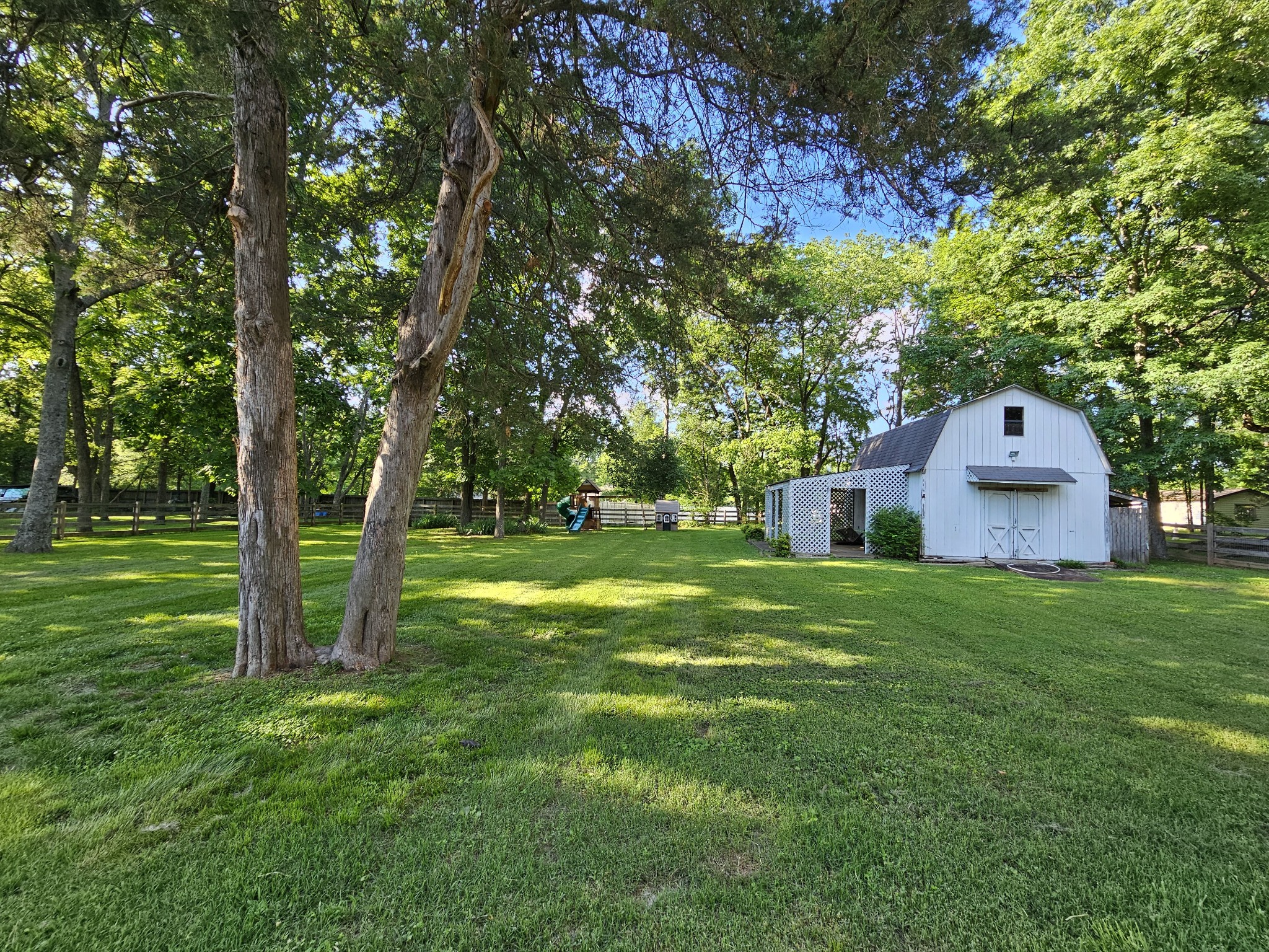 Photo 42 of 43 of 1515 Smith Drive house