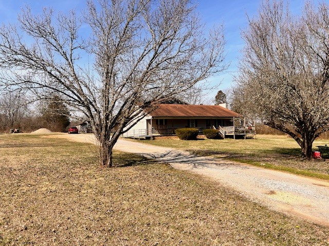 Photo 2 of 8 of 1944 Cainsville Rd house