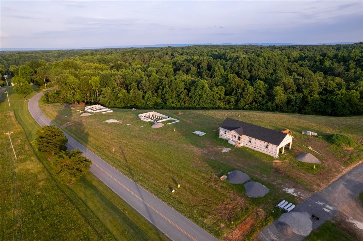 Photo 6 of 6 of 1460 Tanyard Hill Rd house