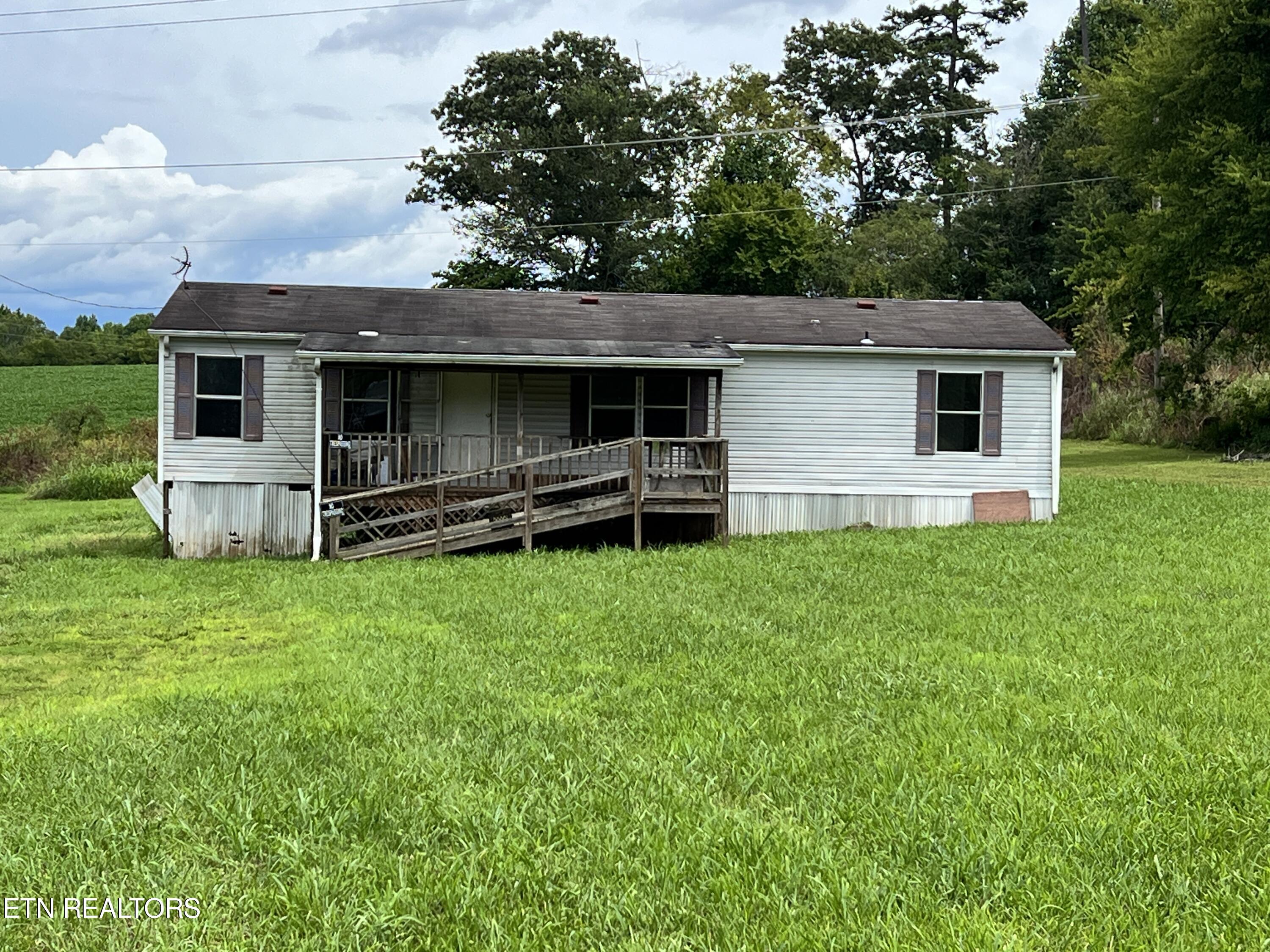 Photo 1 of 12 of 129 Hill Loop Loop mobile home