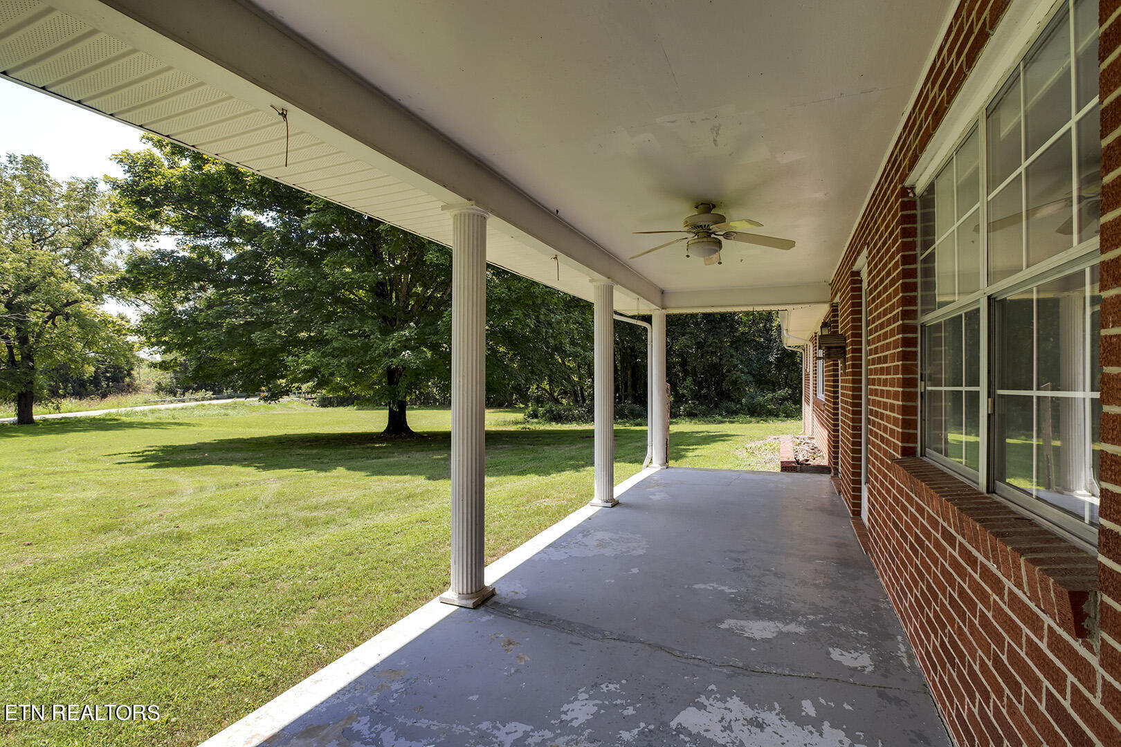 Photo 5 of 45 of 450 Kinser Road Rd house