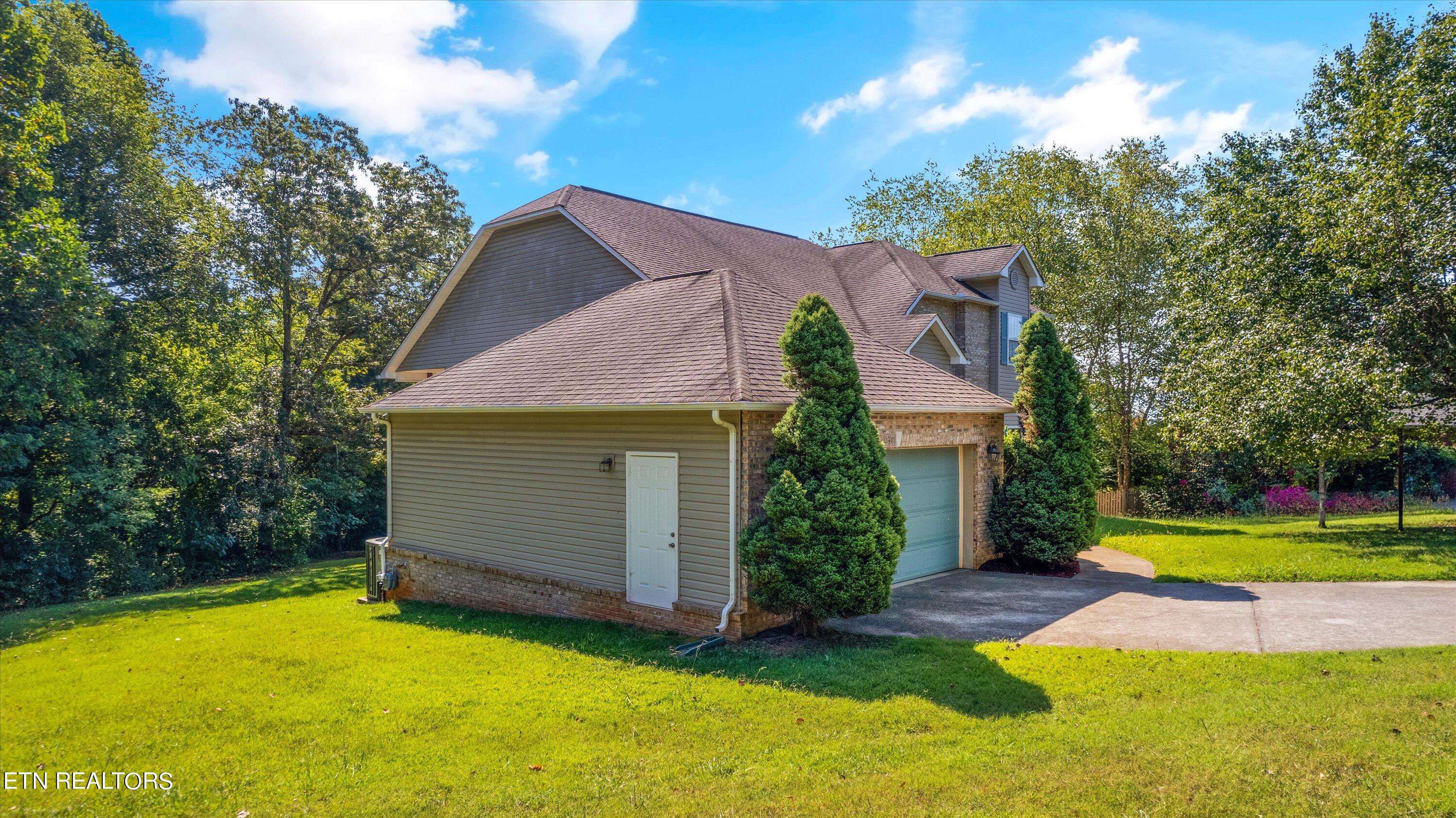 Photo 4 of 51 of 3504 Christenberry Drive house