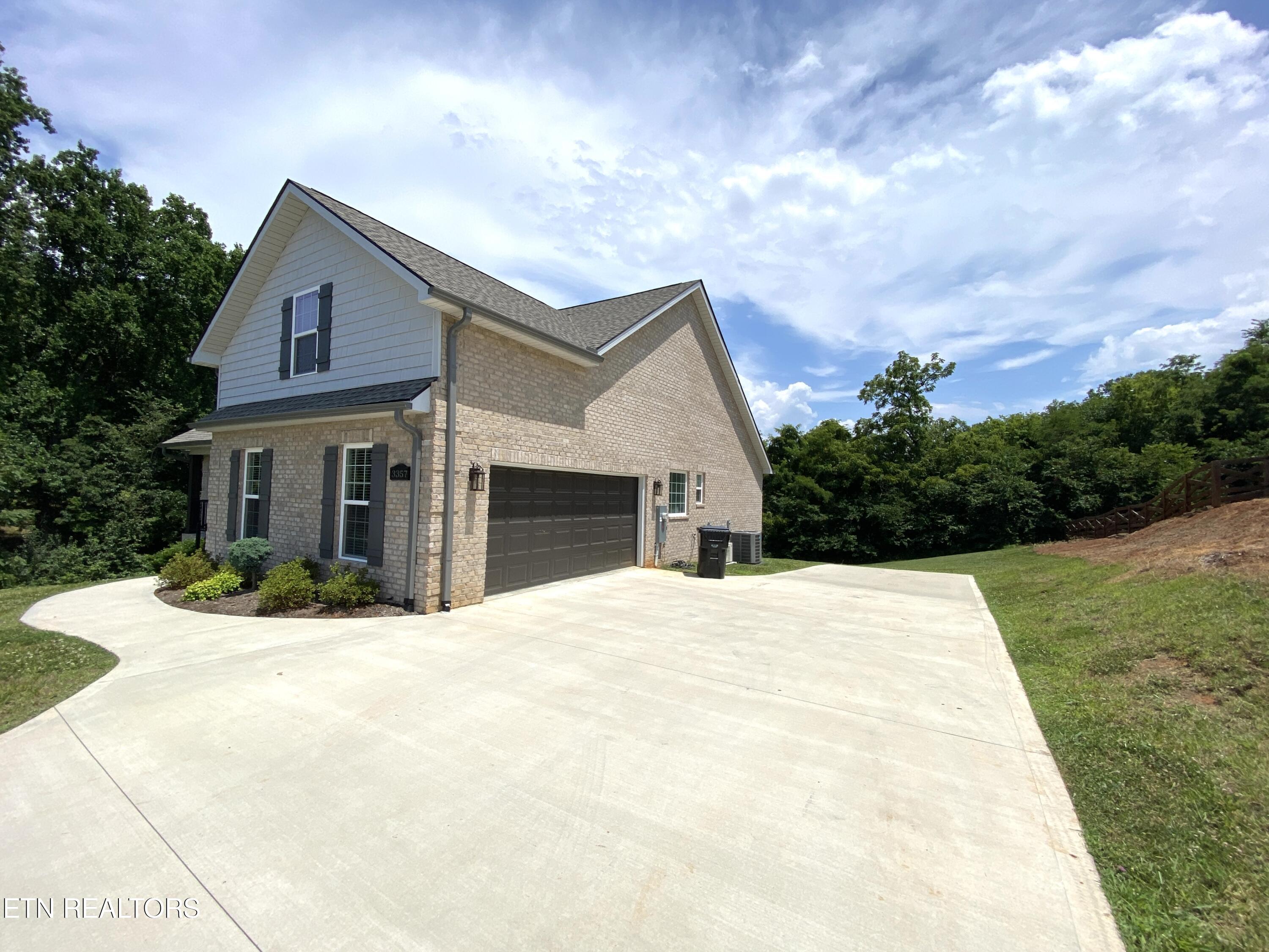 Photo 4 of 50 of 3357 Colby Cove Drive house