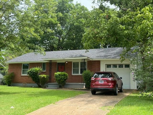 Photo 2 of 4 of 420 STONEHAM RD house