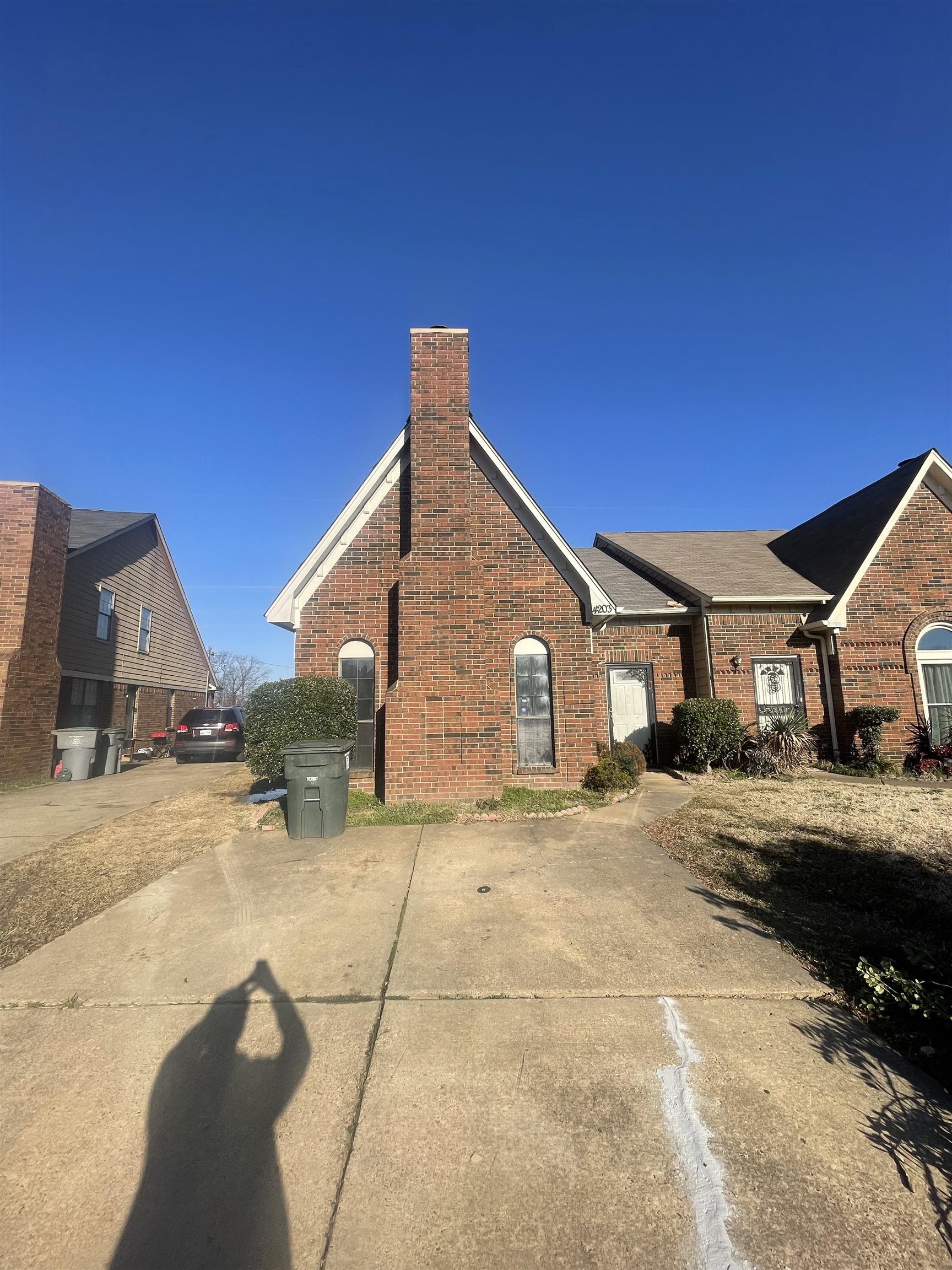 Photo 1 of 17 of 4203 TUNBRIDGE PL townhome