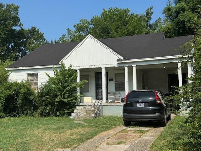 Photo 5 of 6 of 1831 VALLEY BLVD house