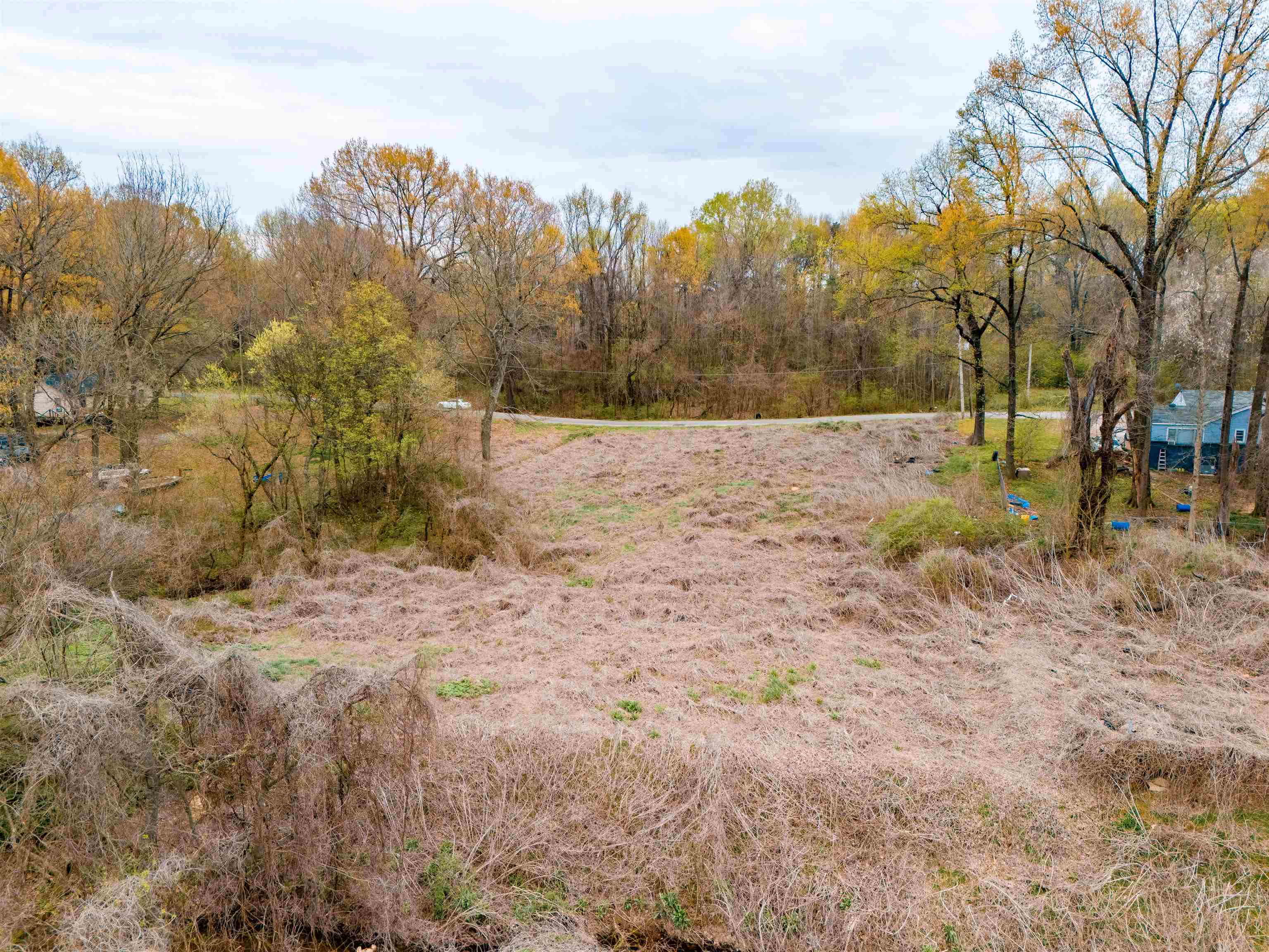 Photo 18 of 23 of 1450 LONGCREST RD land