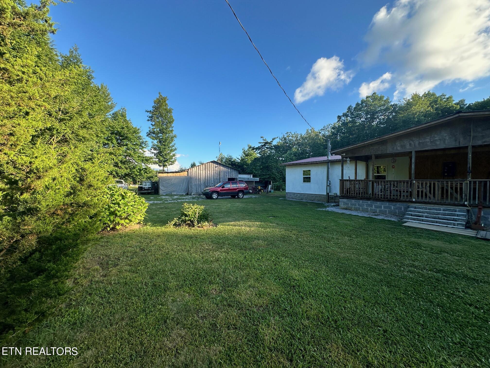 Photo 3 of 25 of 140 Shady Lane mobile home