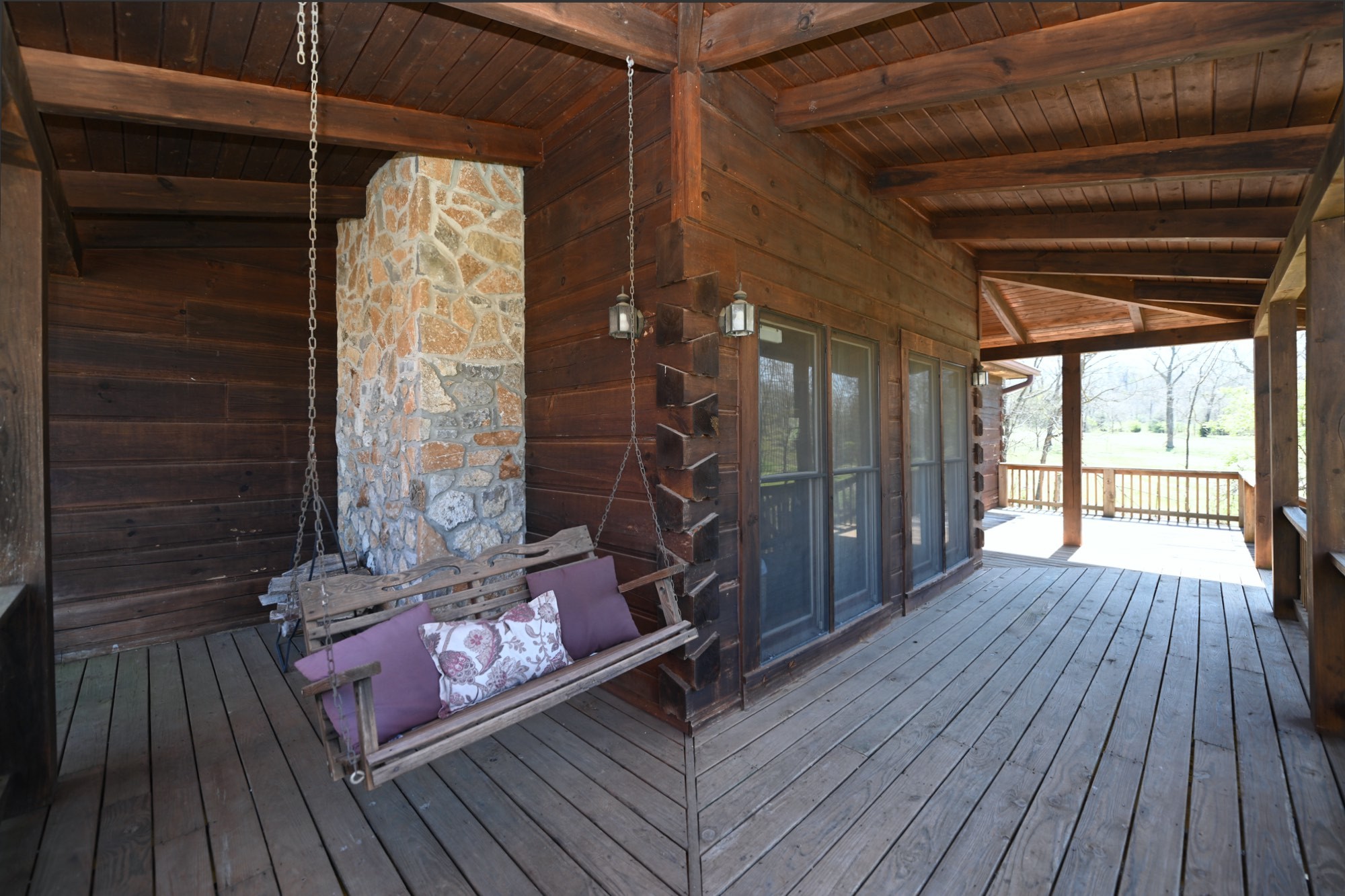 Photo 6 of 36 of 1904 Benders Ferry Rd house