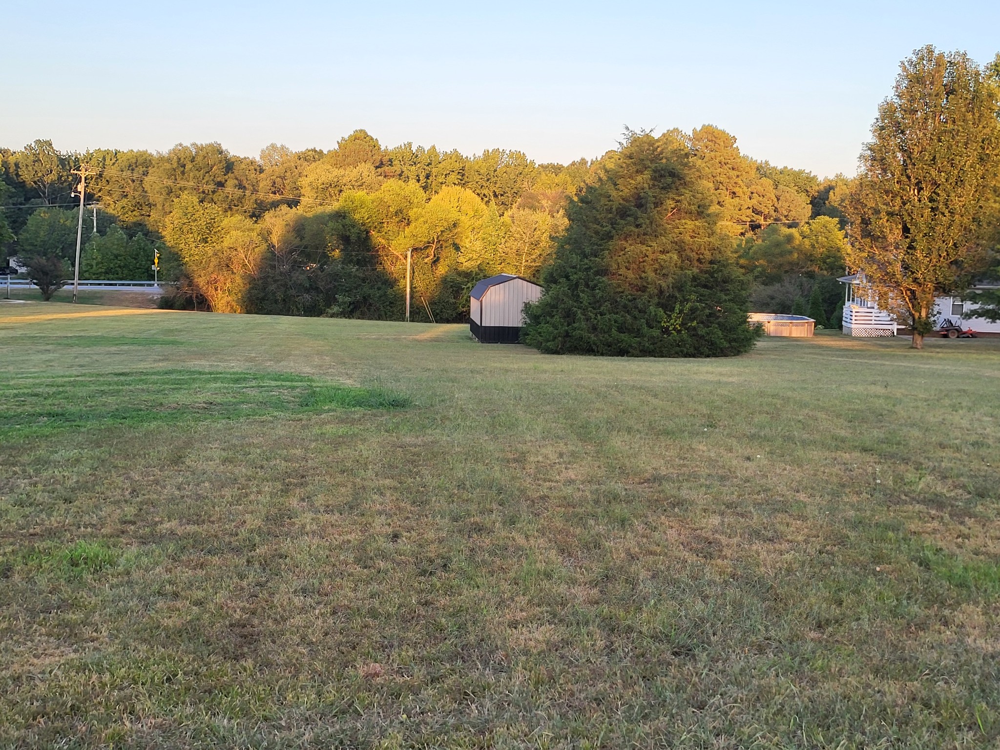 Photo 31 of 39 of 9198 New Lawrenceburg Hwy house