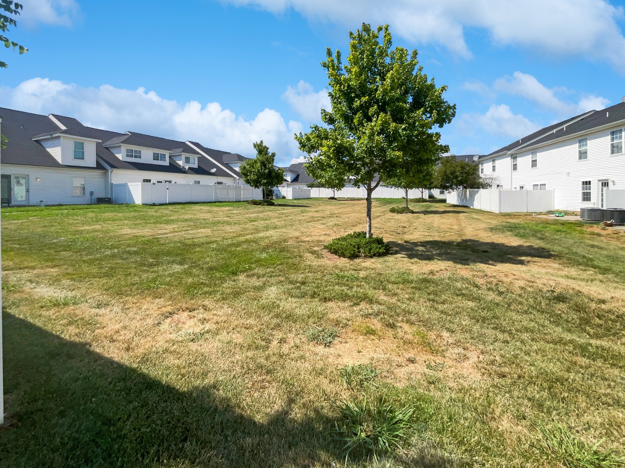 Photo 16 of 16 of 4829 Laura Jeanne Blvd townhome