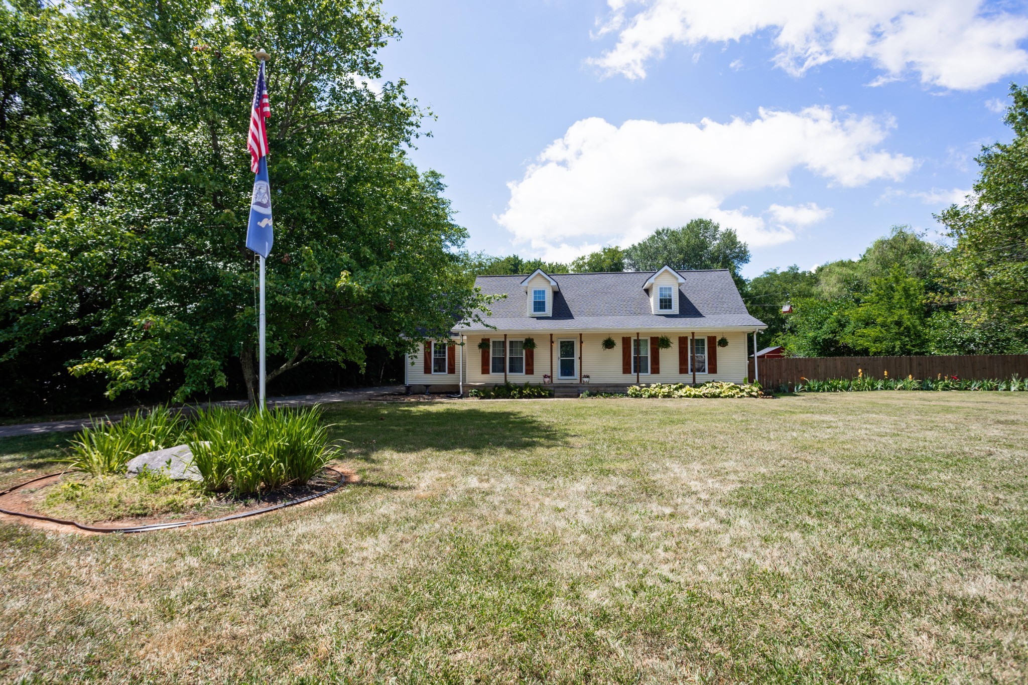 Photo 51 of 55 of 2903 Windsong Ct house