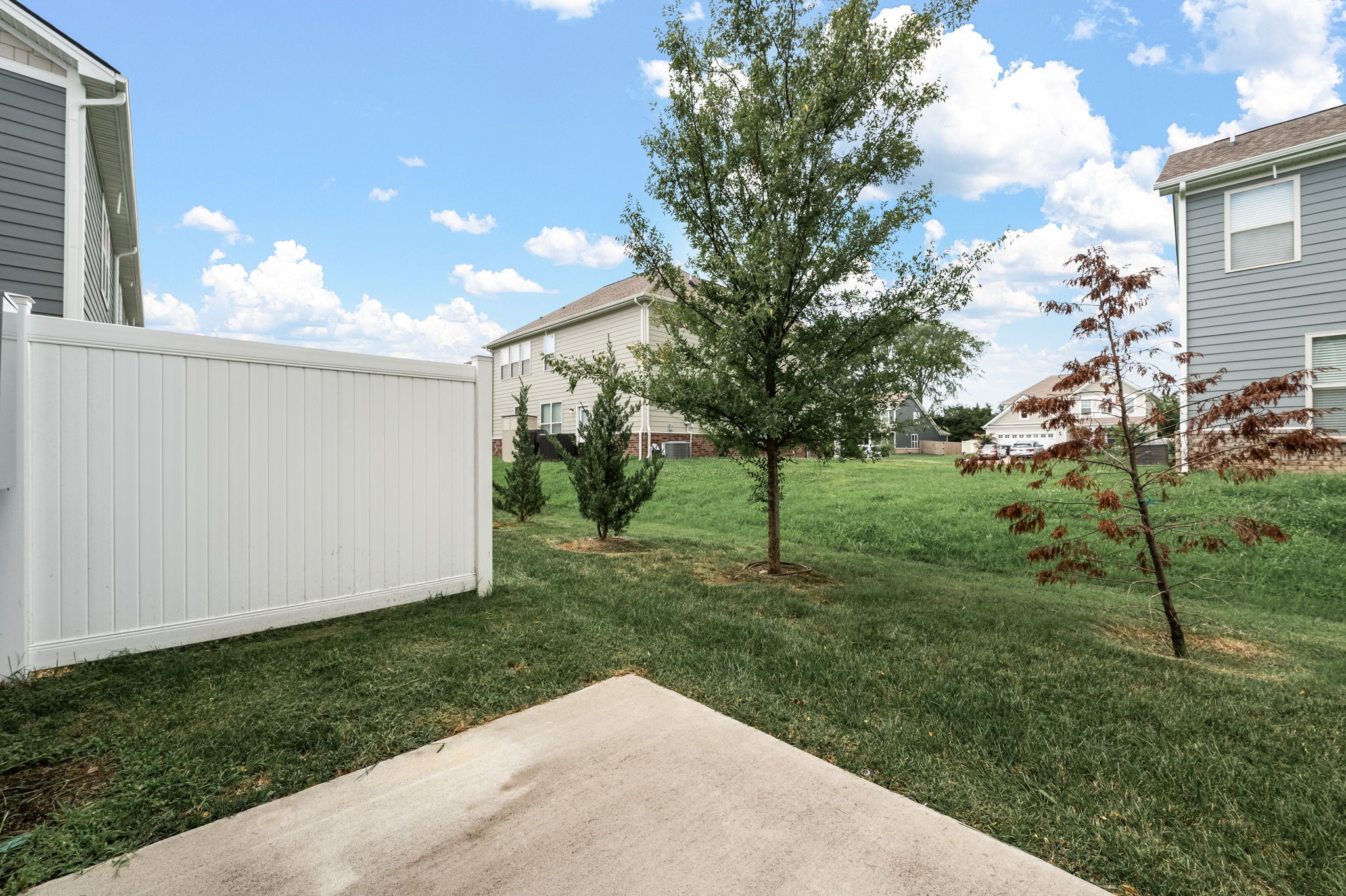 Photo 15 of 29 of 1727 Frodo Way townhome