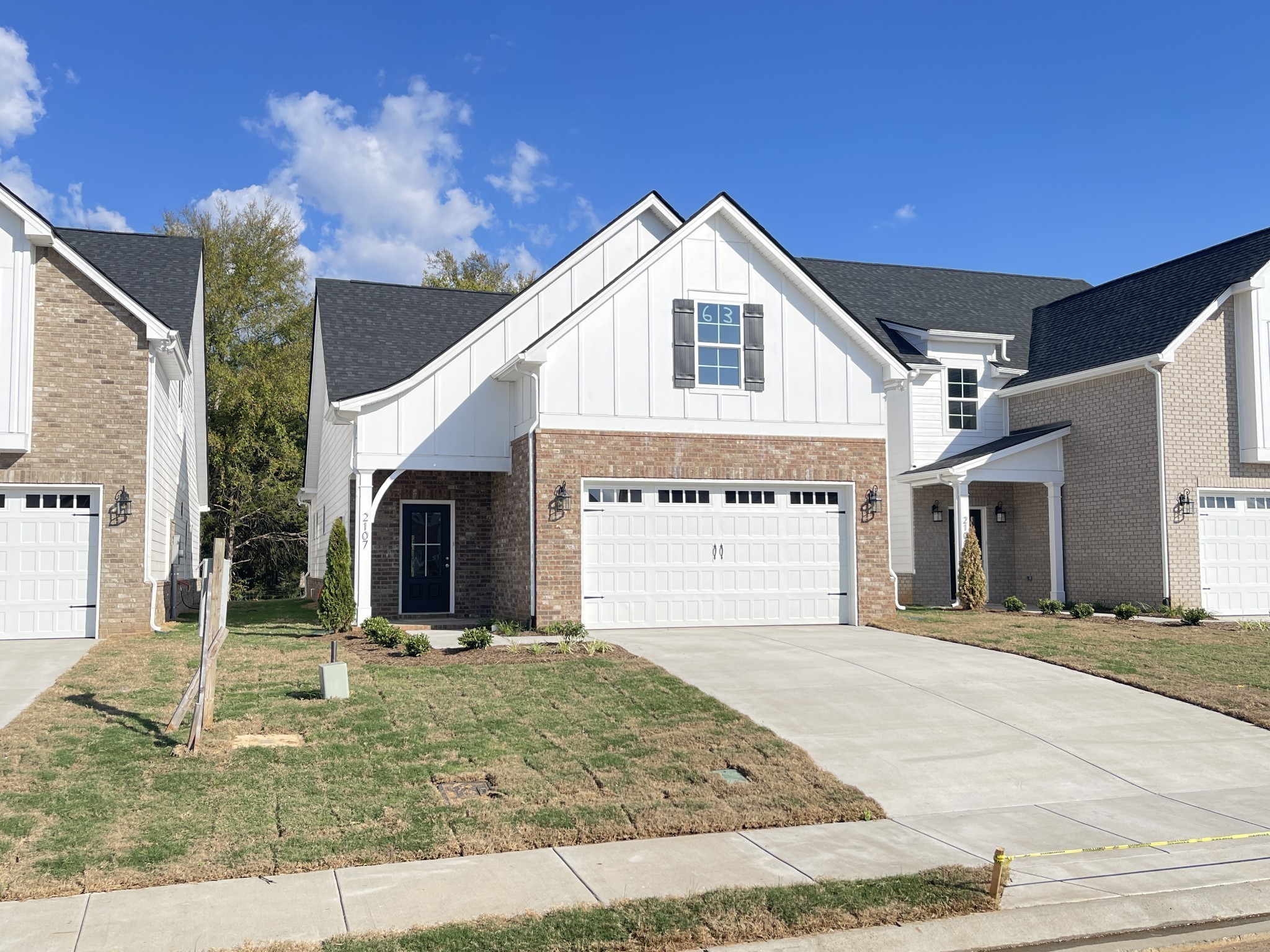 Photo 2 of 17 of 2161 Barringer Ln house