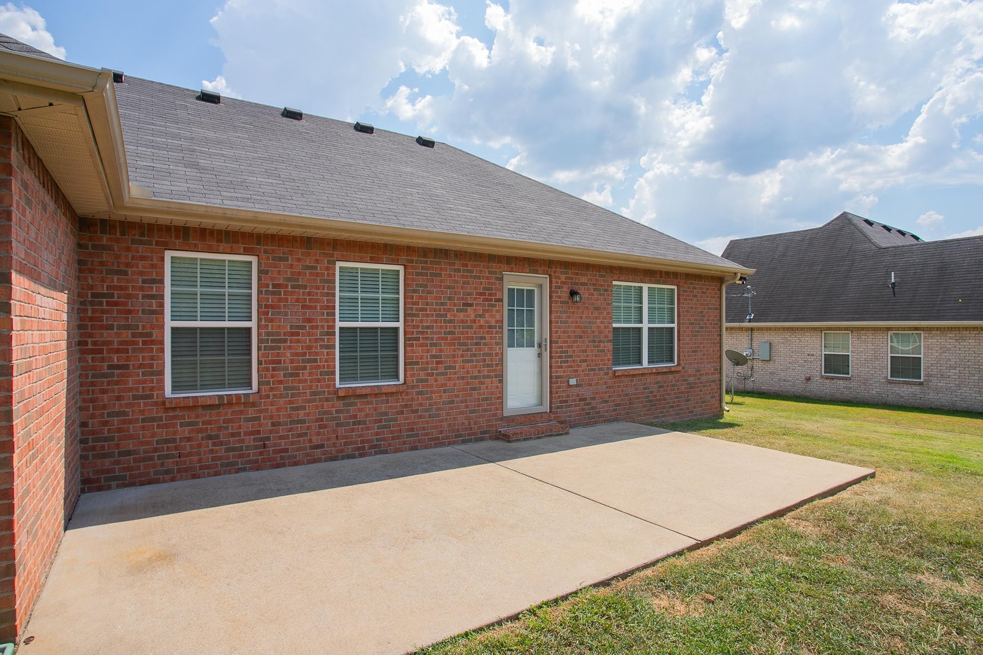 Photo 41 of 47 of 2045 Barretts Ridge Dr house