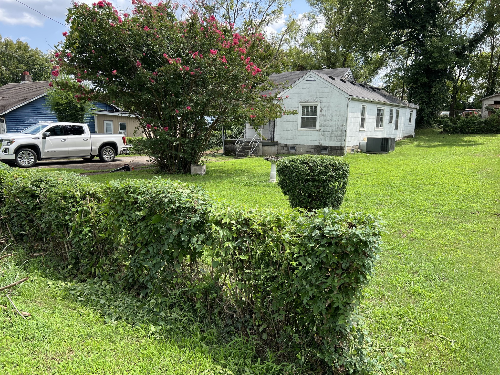 Photo 3 of 12 of 205 Joyner Ave house