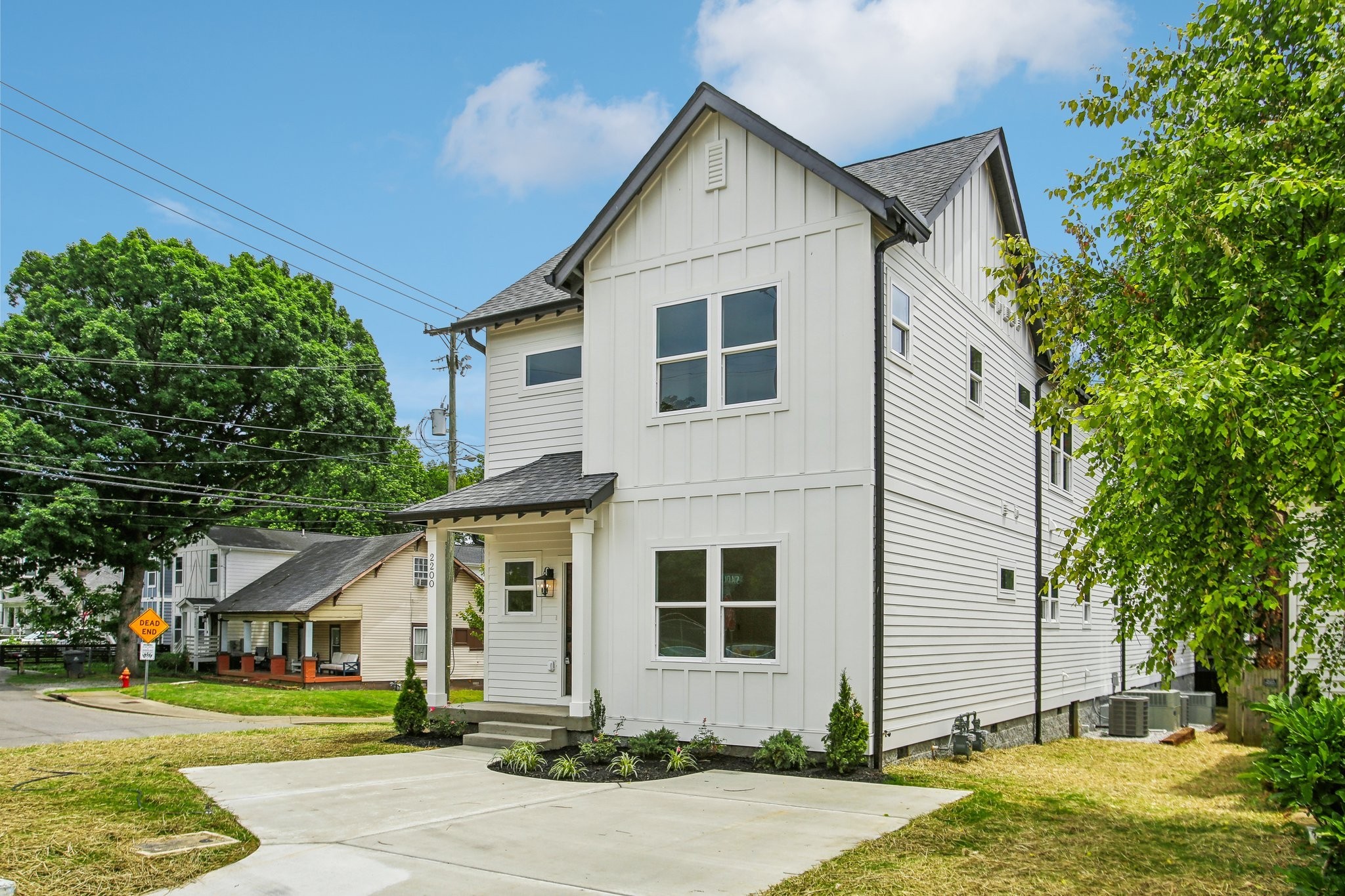 Photo 53 of 53 of 2200 Sadler Ave house