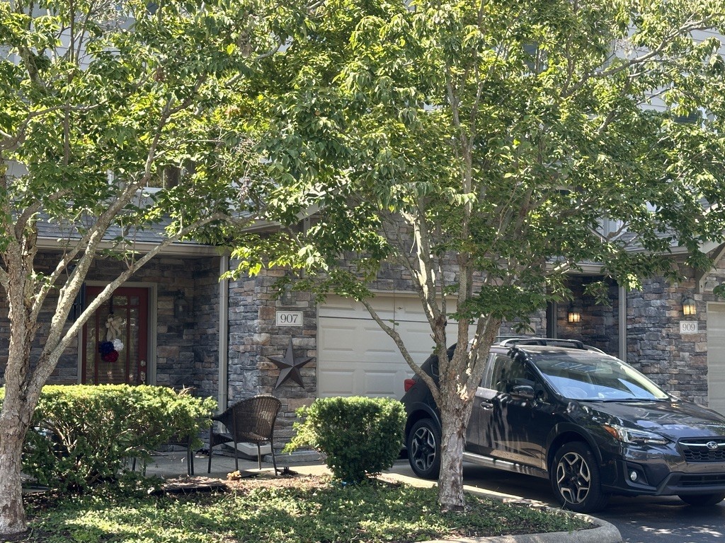 Photo 2 of 14 of 320 Old Hickory Blvd 907 townhome