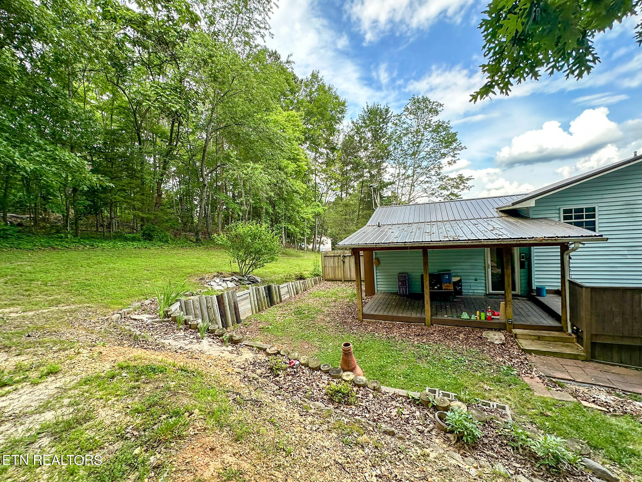 Photo 8 of 46 of 450 Forest Hills Drive house